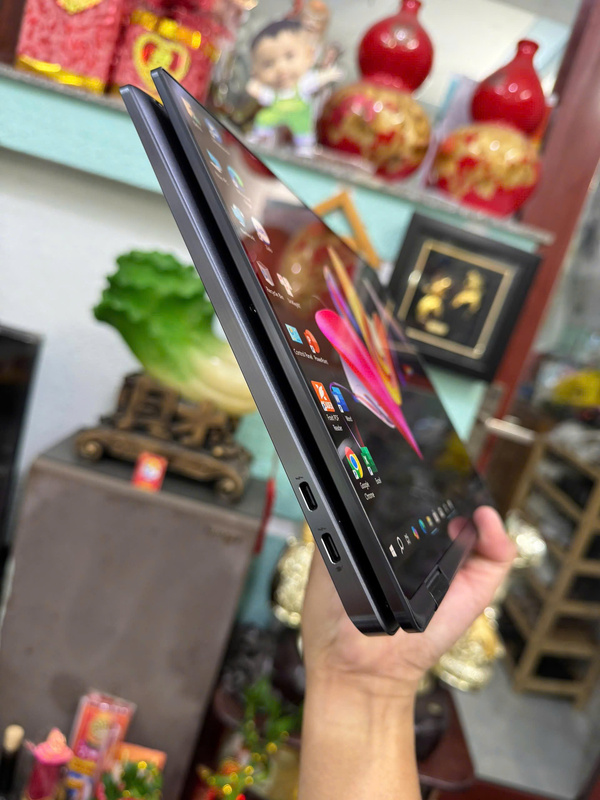 Dell Latitude 9330 2-in-1